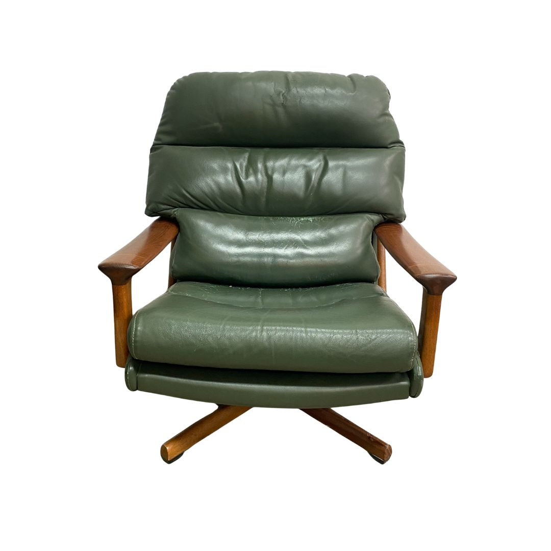Vintage Mid Century Tessa T21 Leather Armchair