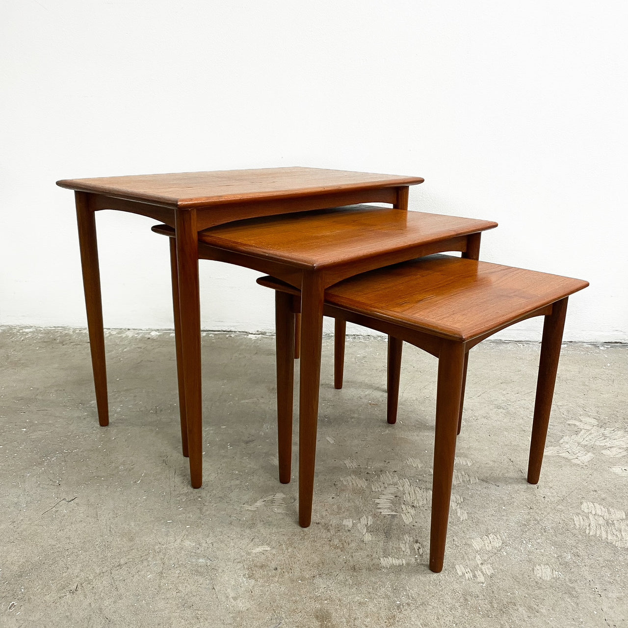 Mid Century Parker Nest Of 3 Tables