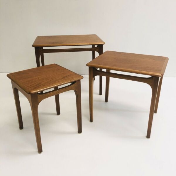 Nest Of 3 Teak And Blackwood Mid Century Side Tables By Noblett