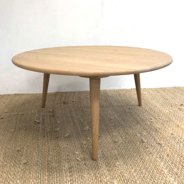 Stunning Danish Round Coffee Table By Hans Wegner