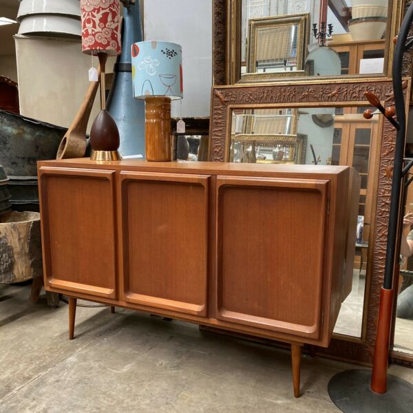Vintage Bespoke Chiswell Sideboard Retro Mid Century