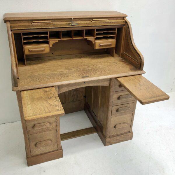 Tables - Desk