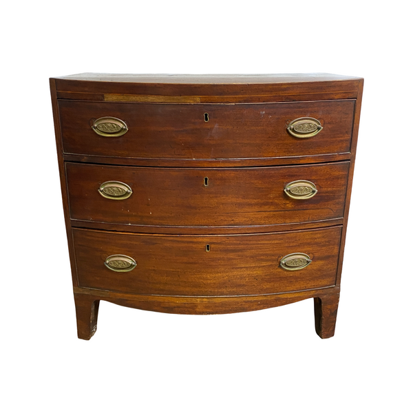 Antique Georgian Style Bow Front Chest Of Drawers