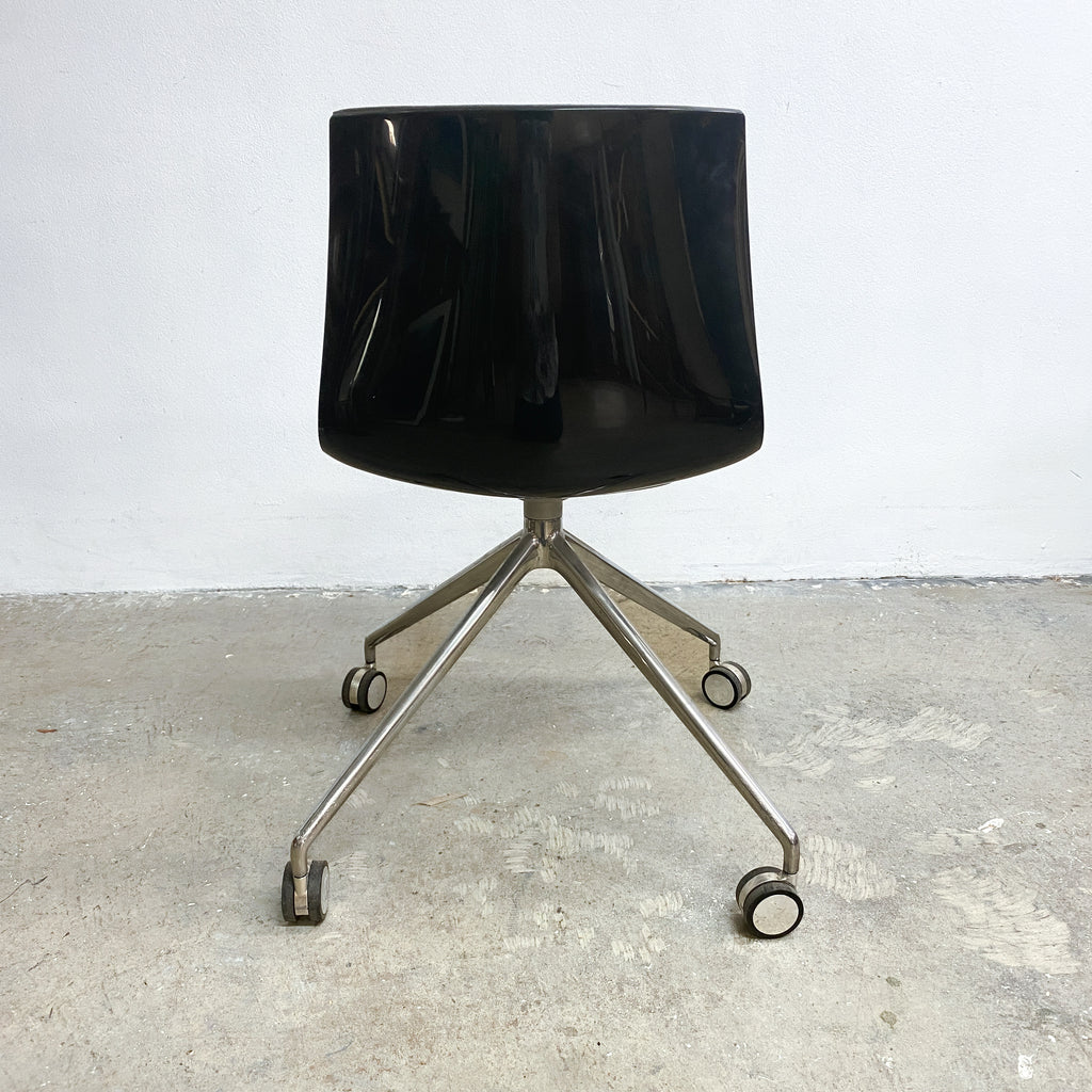 Arper Catifa Swivel Chairs