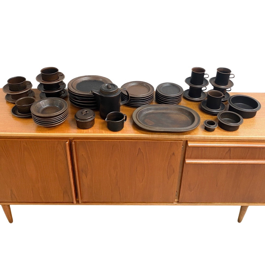 Mid Century Arabia "Ruska" Coffee And Dinner Set