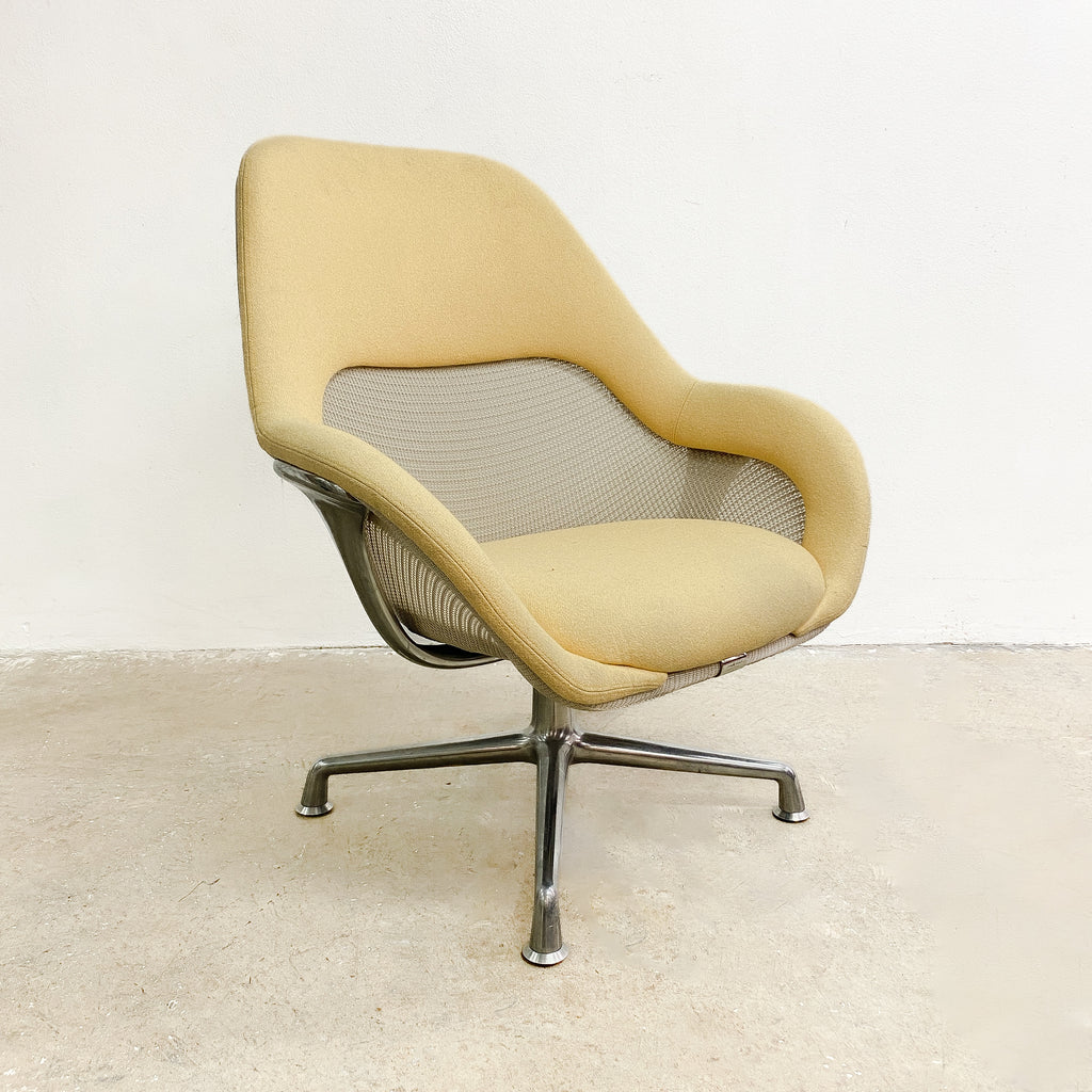 Coalesse Lounge Swivel Chair By Scott Wilson