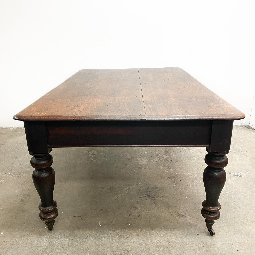 Colonial Turned Leg Cedar Dining Table