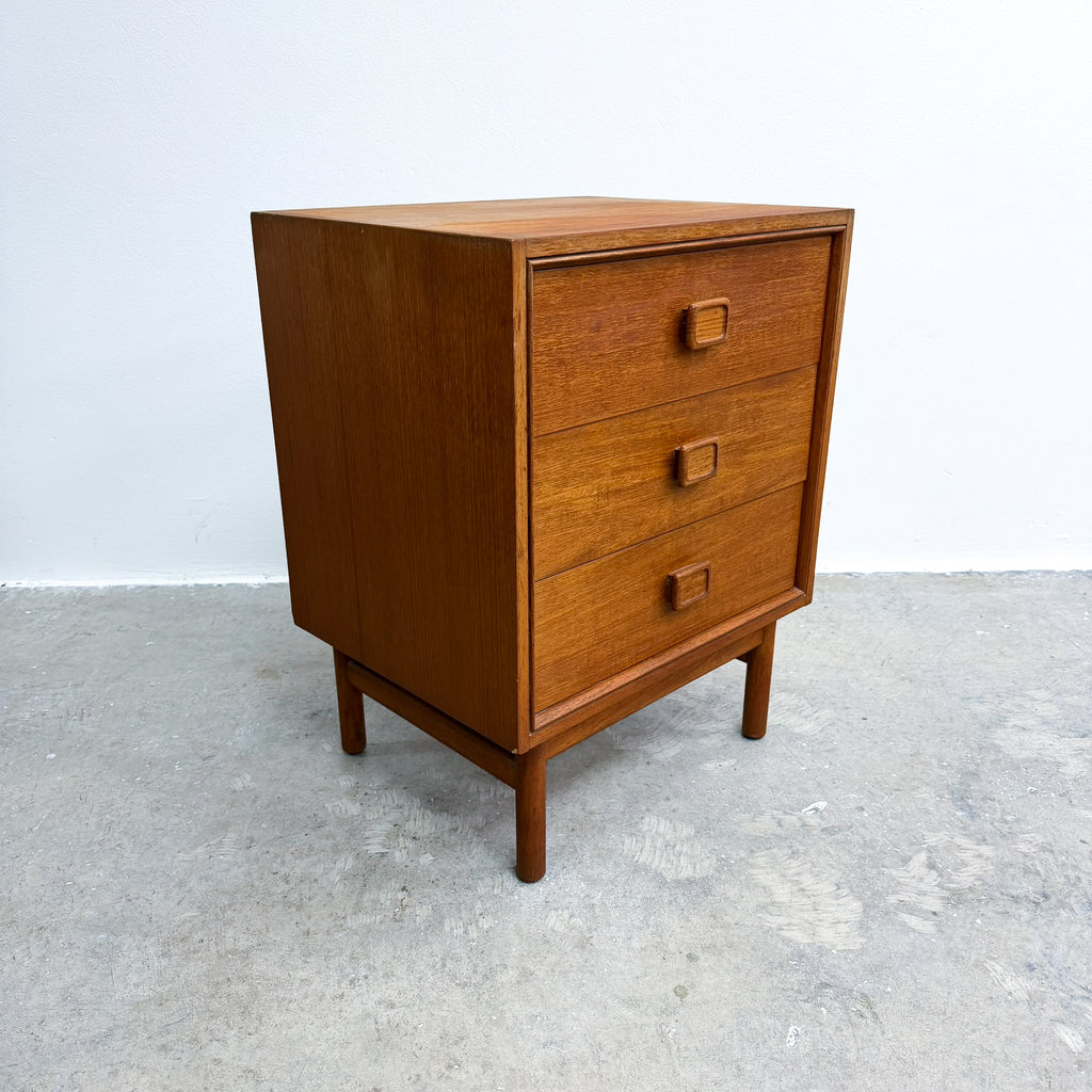 Compact Chest Of Parker Mid Century Teak Drawers Bedside