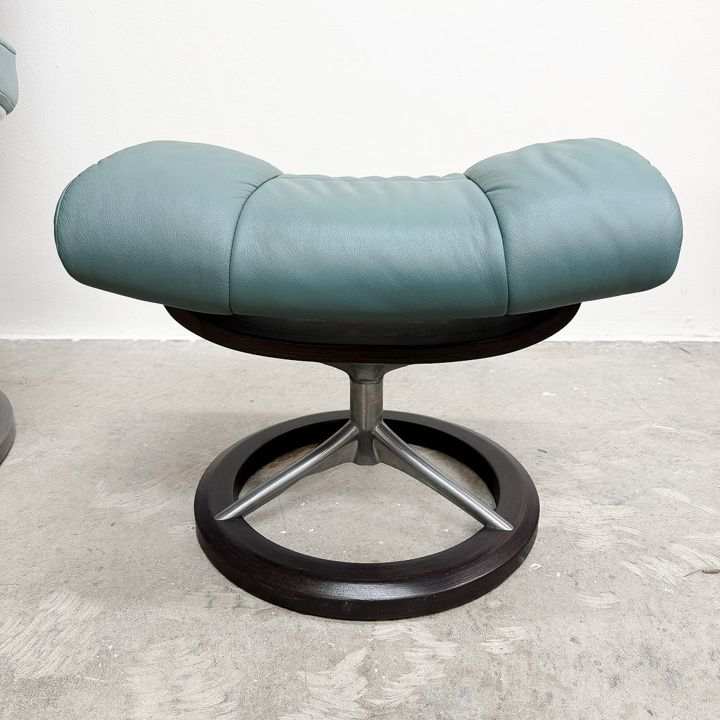 Ecornes Norwegian Stressless Leather Armchair Recliner With Footstool