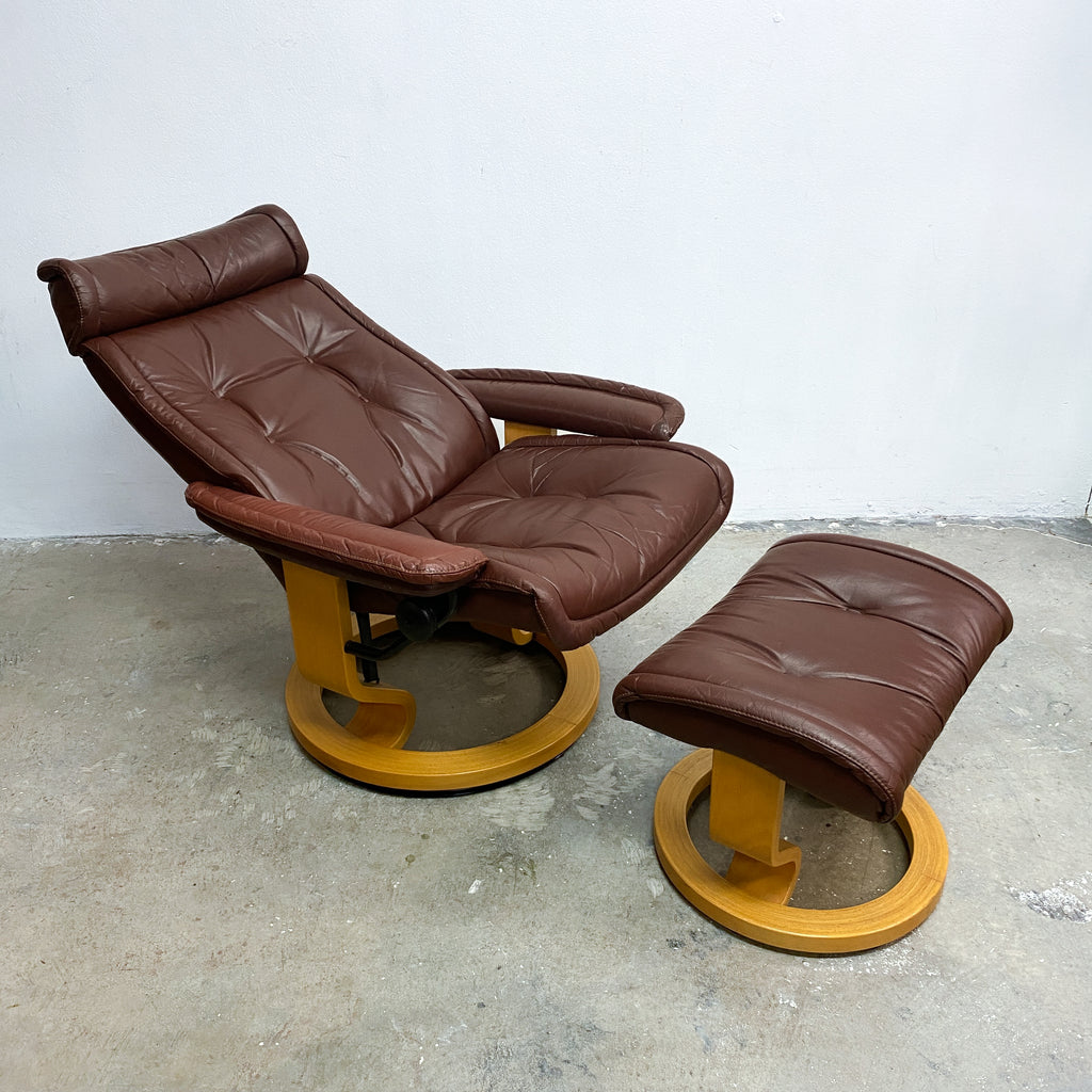Ecornes Norwegian Stressless Leather Recliner Armchair With