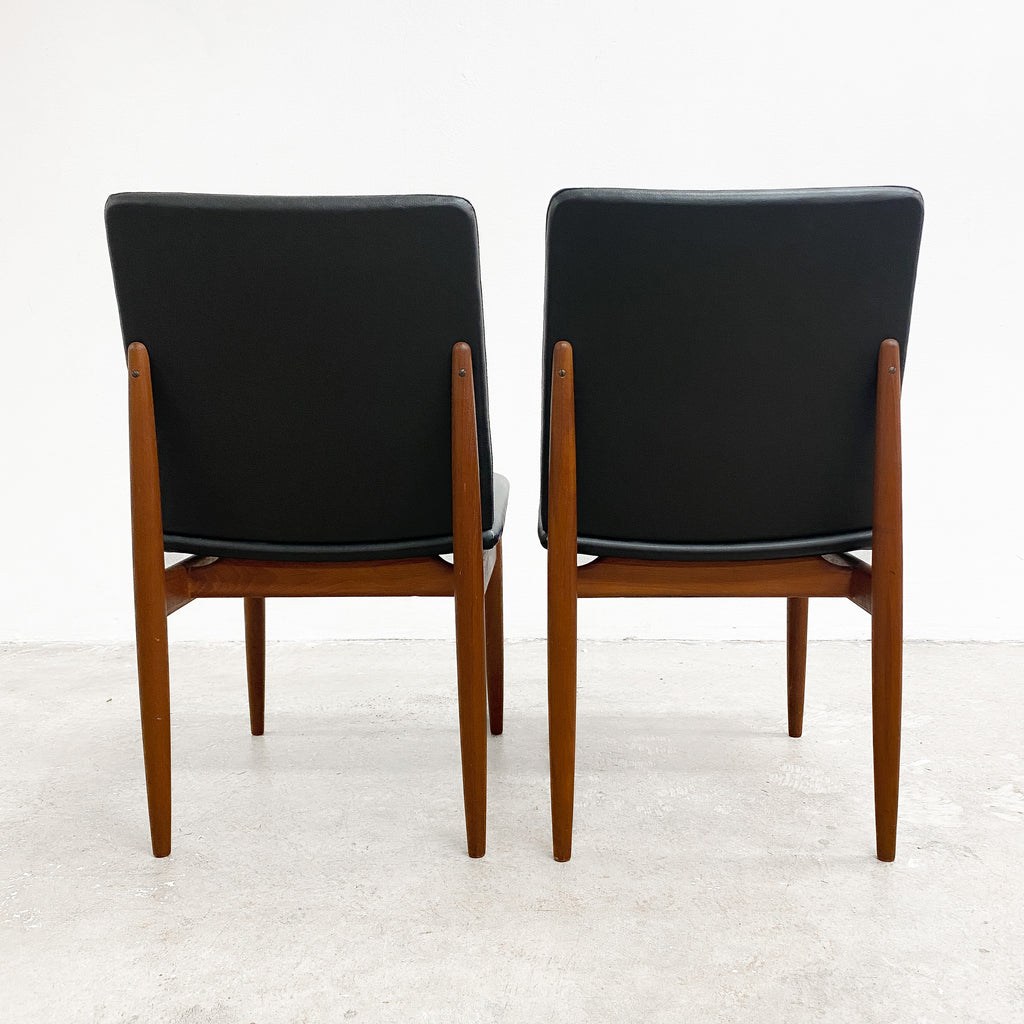 Set Of 6 Ballarat Parker Dining Chairs Including 2 Carvers