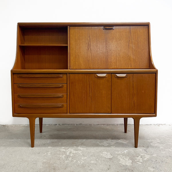 English Mid Century Raised Sideboard With Cocktail Cabinet