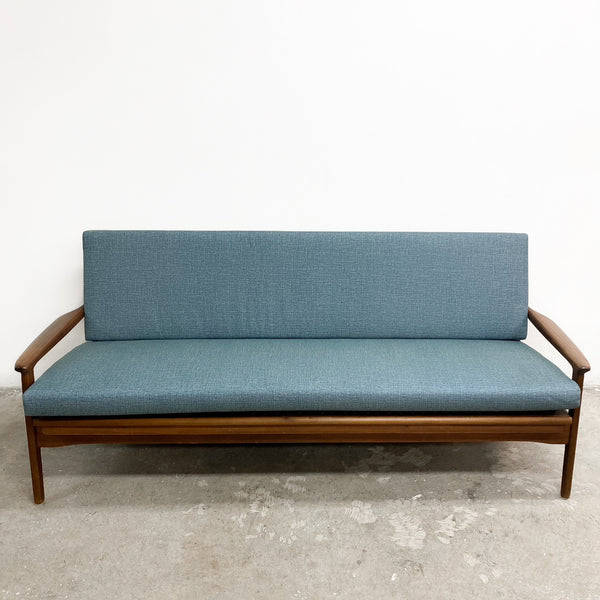 Mid Century Fler Daybed Sofa Lounge - Newly Upholstered