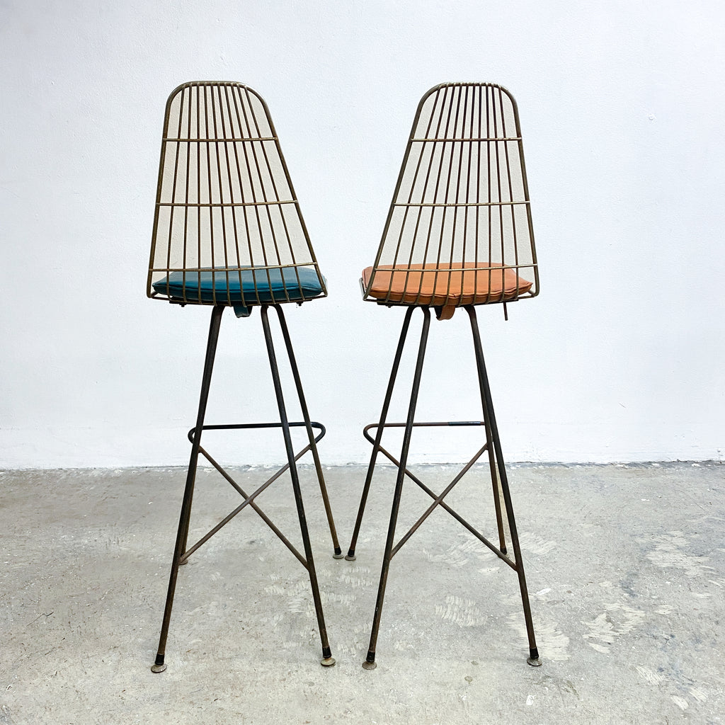 Framac Wire Bar Stoll With Coloured Vinyl Cushion