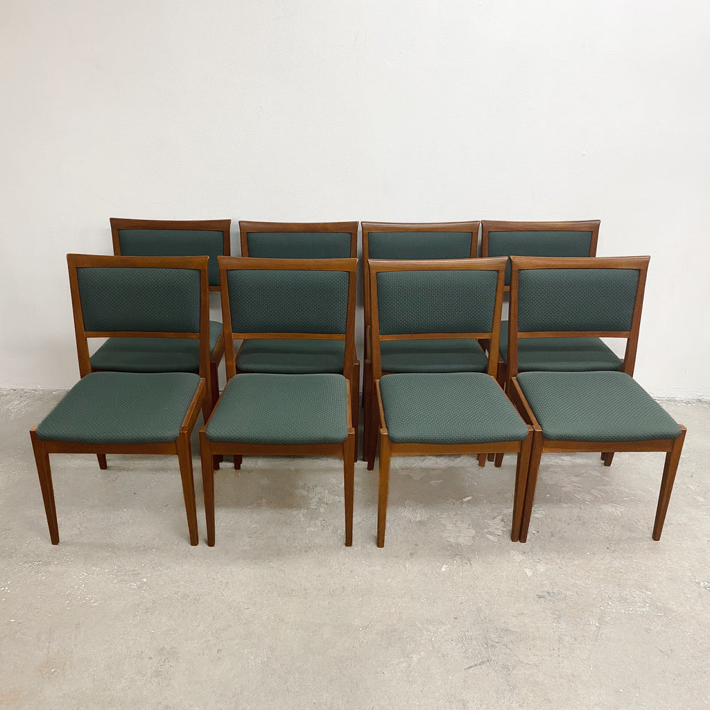 Set Of 8 Parker Teak Dining Chairs 1980s