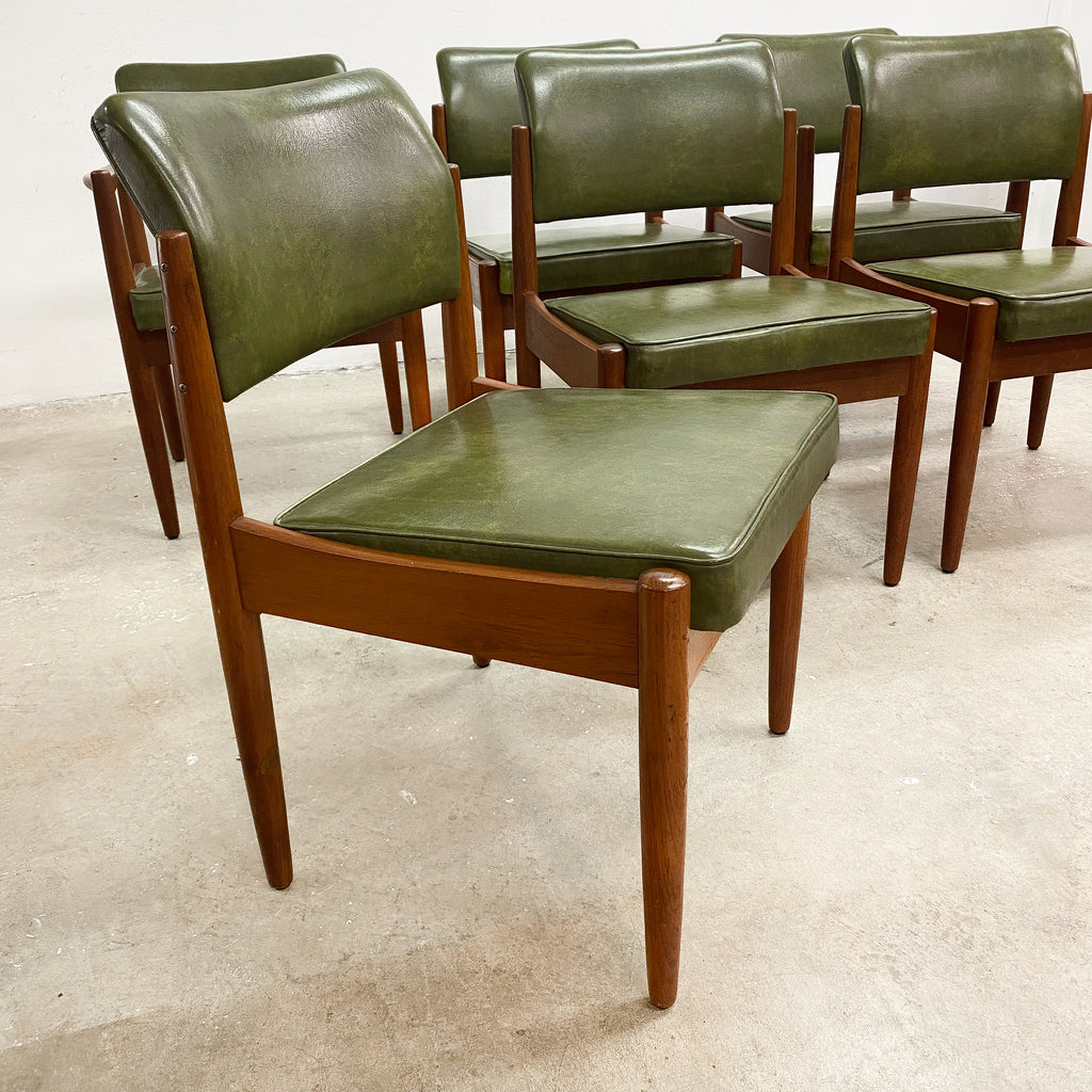Set Of 6 Green Chiswell Dining Chairs Circa 1973