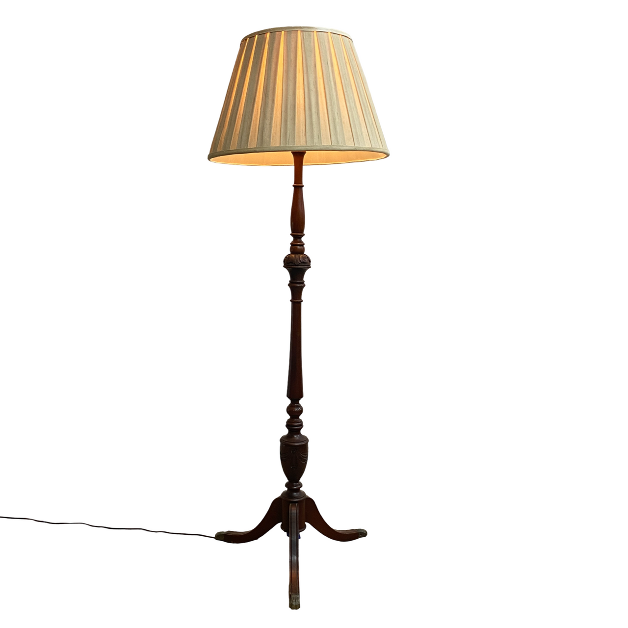 Vintage Wooden Turned Tri Foot Lamp Base*