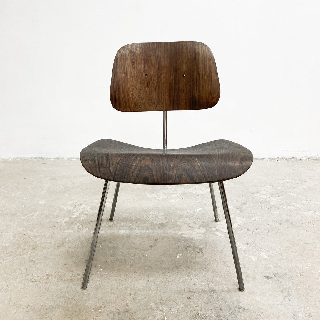 Early Mid Century DCM Eames Chair In Walnut