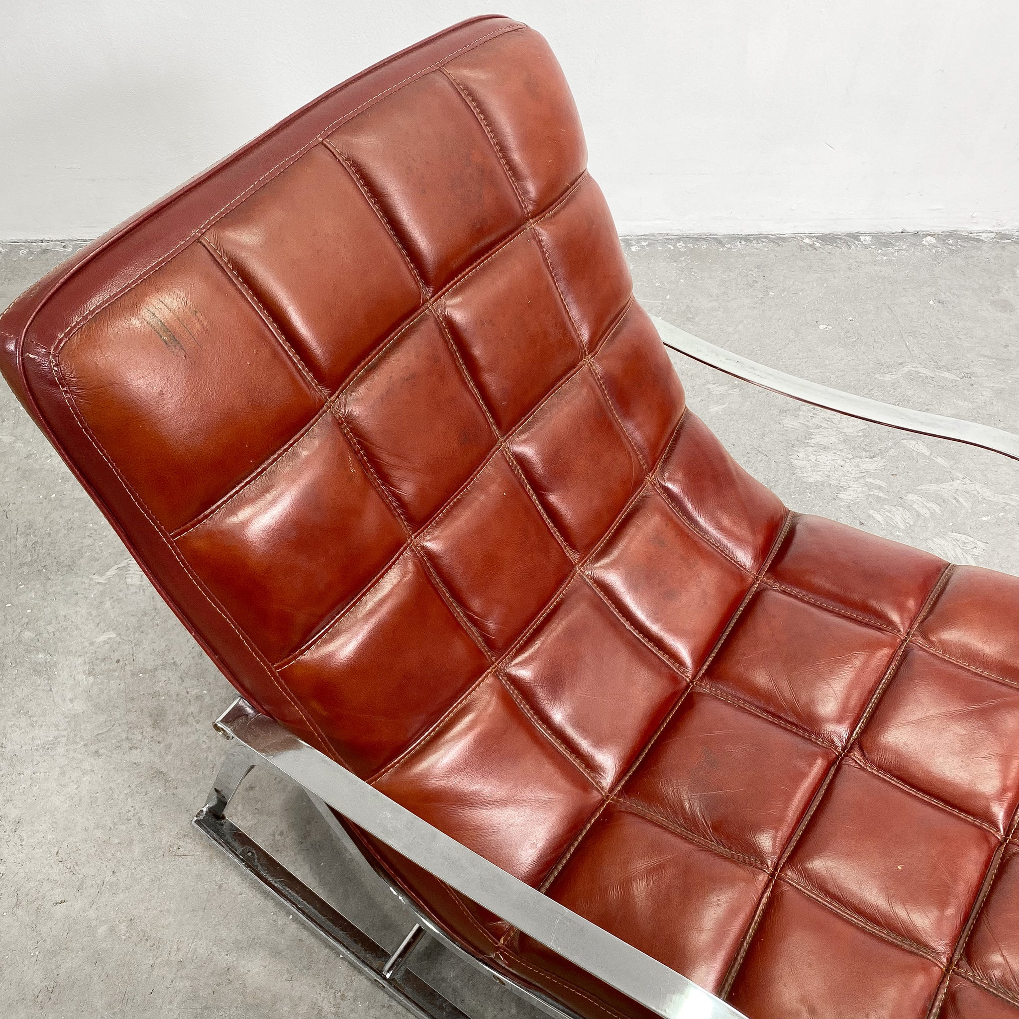Sumptuous Mid Century Leather Chrome Rocker Chair– The Design Ark