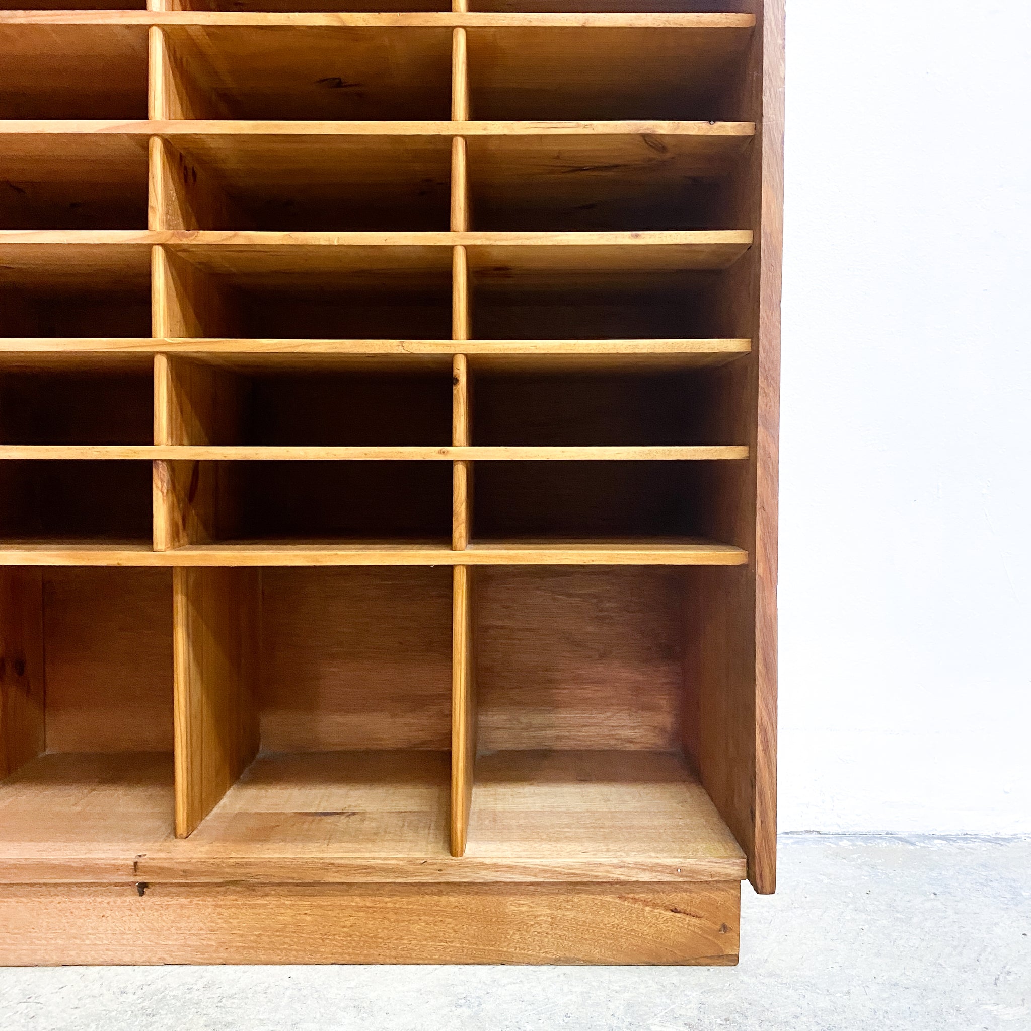 Vintage Rustic Industrial Filing Pigeon Hole Shelves Wine Storage Rack ...