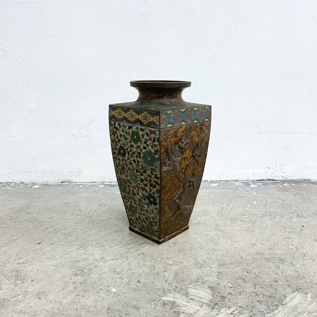 Late 19th Century Enamelled Chinese Vase