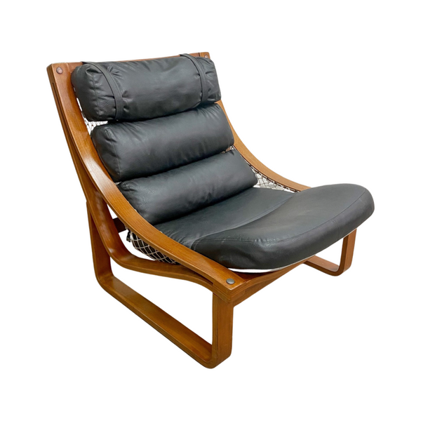 Mid Century Black Vinyl Tessa T4 Lounge Chair