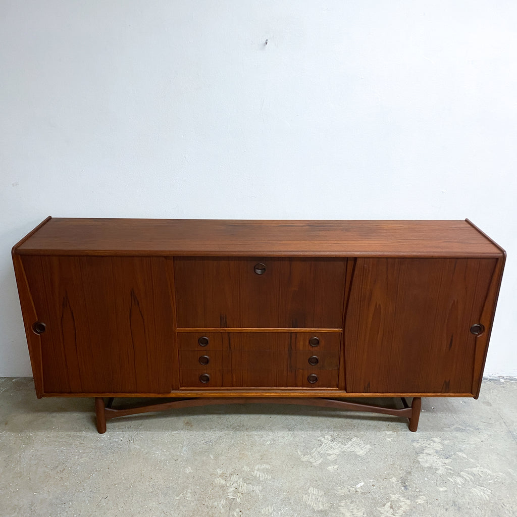 Mid Century Danish Teak Highboard With Cocktail Bar