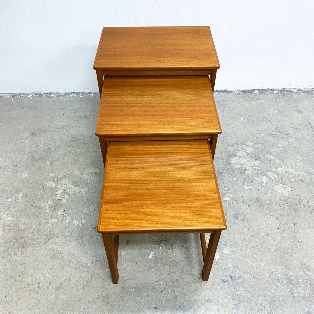 MidCenturyParkerNestof3Sidetables.1