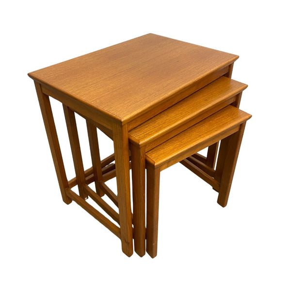 MidCenturyParkerNestof3Sidetables.1