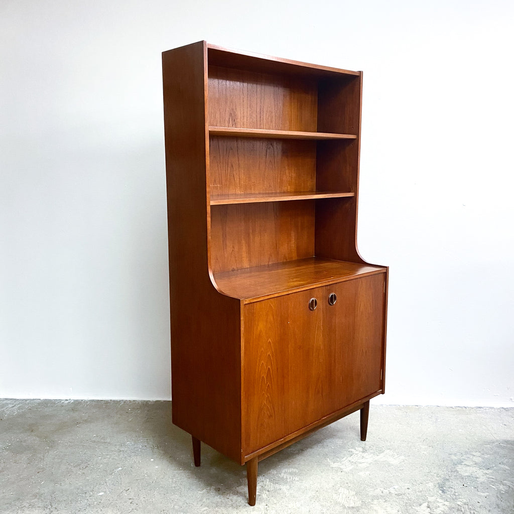 Mid Century Parker Teak Bookshelf With Cabinet