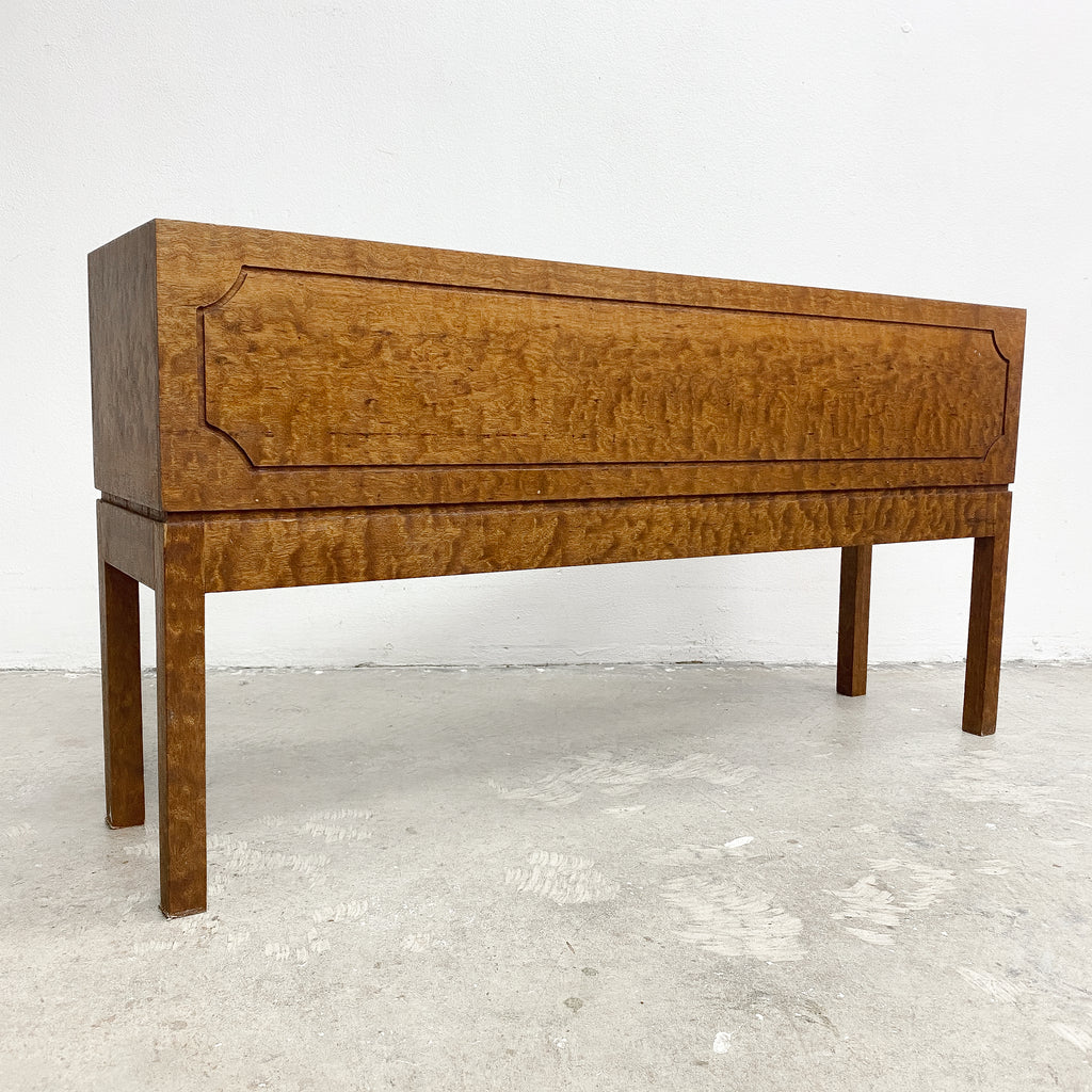 Mid Century Quarter Sawn Maple Planter Box 
