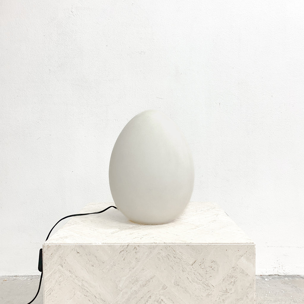 Mondoluce Egg Shaped Table Lamp 