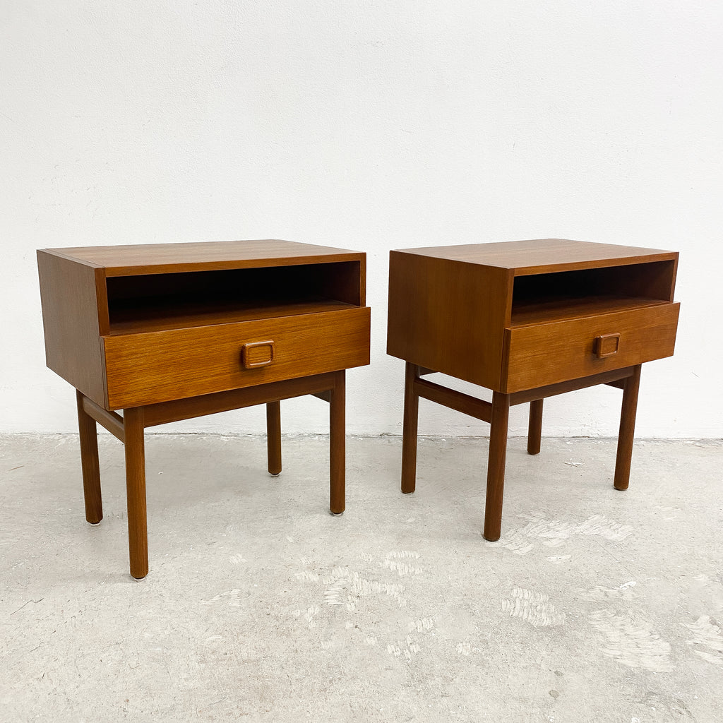Pair Of Mid Century Parker Square Handle Bedside C 1975 - Restored
