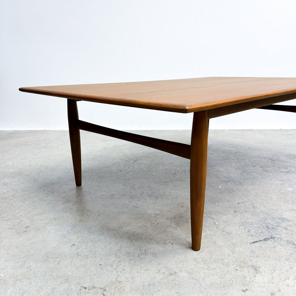 Rare Mid Century Parker Teak Coffee Table Model 117 - Restored With Shellac Finish