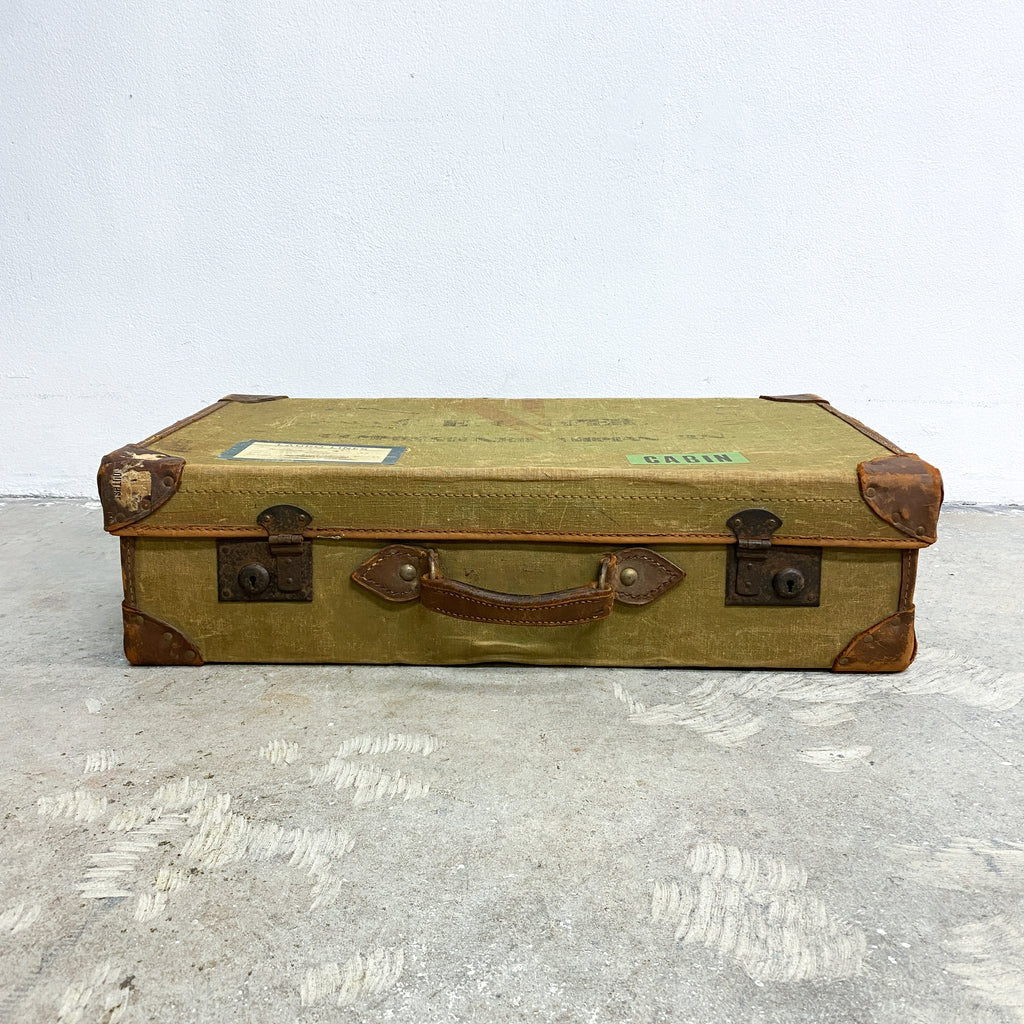 Vietnam/Korean War Era Air Commodore Coopers' Airman Suitcase