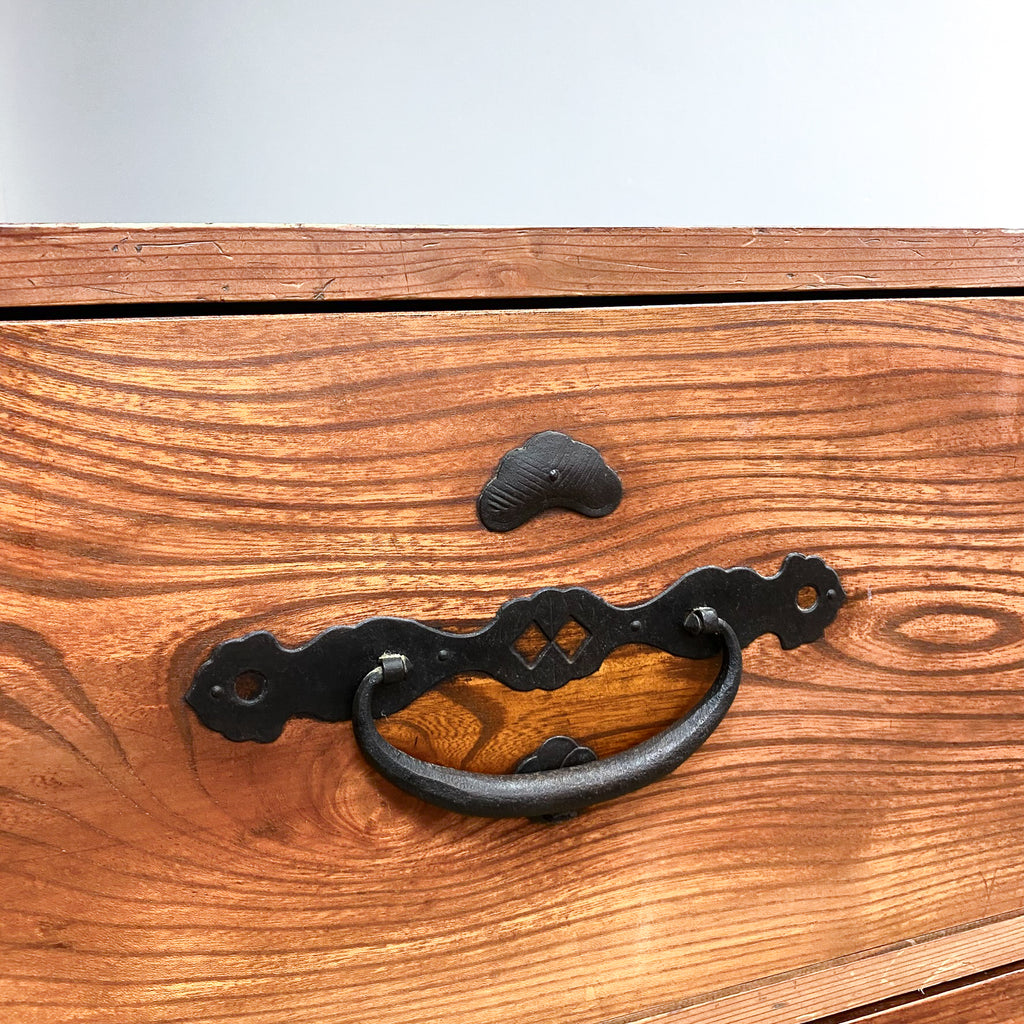 intageEarly20thCenturyJapaneseTansuChestOfDrawers