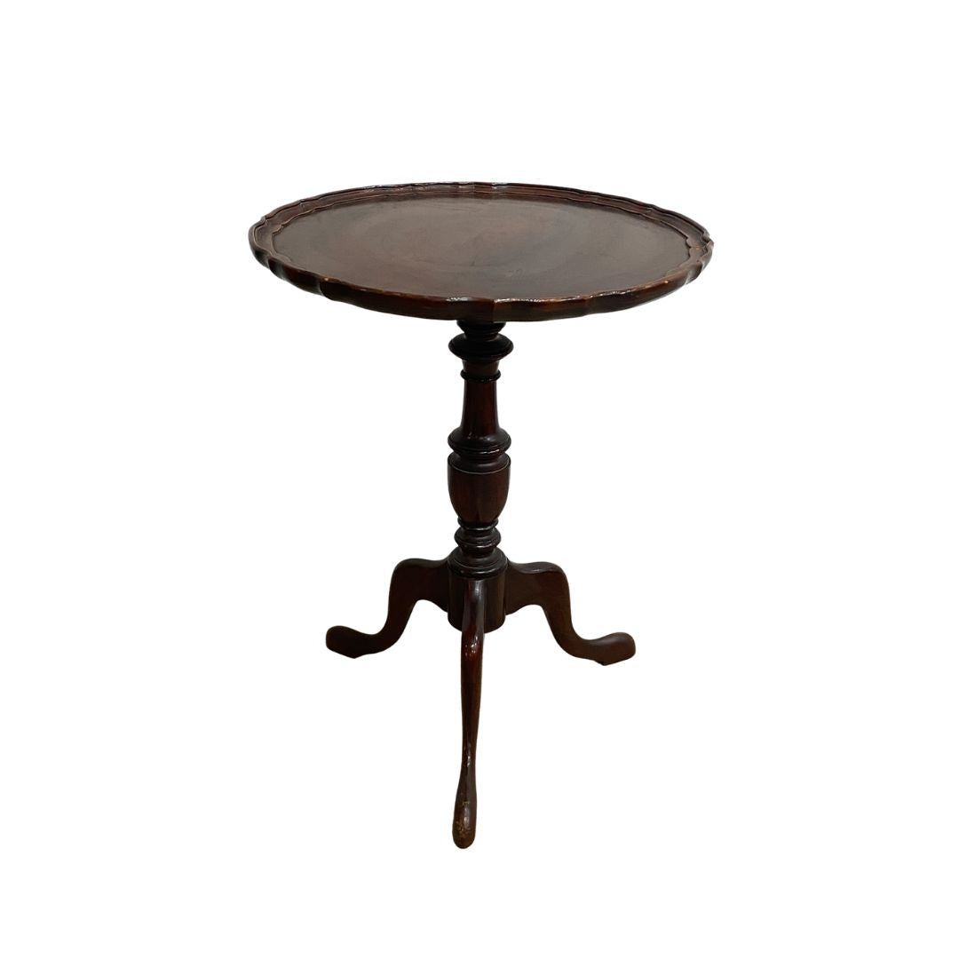 Vintage Mahogany Tri Foot Table With Piecrust Edge
