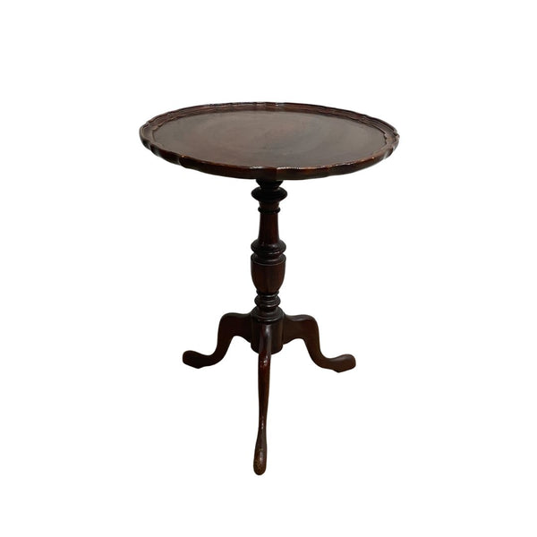 Vintage Mahogany Tri Foot Table With Piecrust Edge