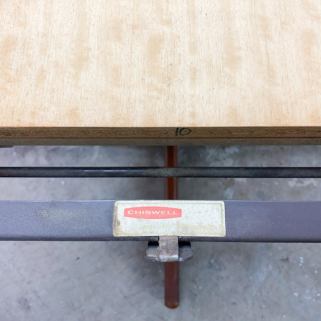 Mid Century Round Chiswell Extension Dining Table 