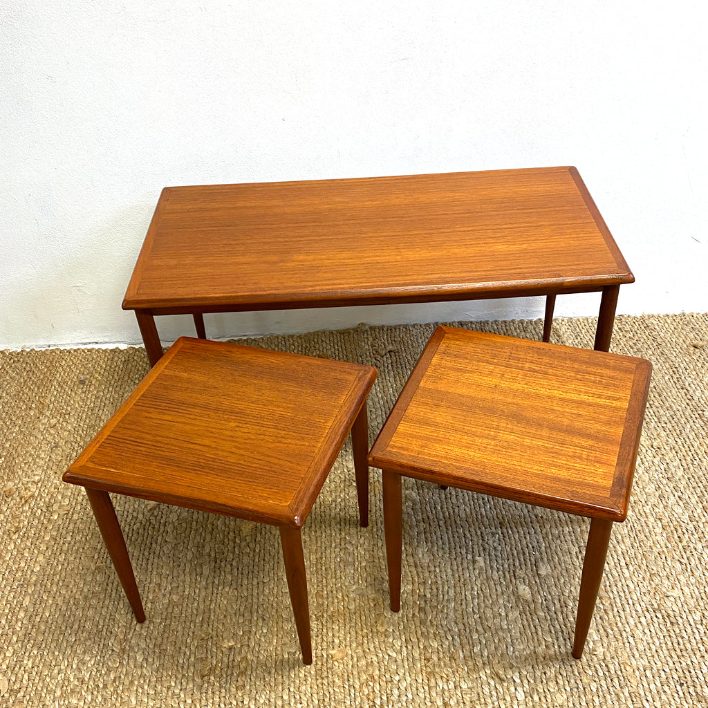 Set 3 1970's Nesting Occasional Coffee Tables