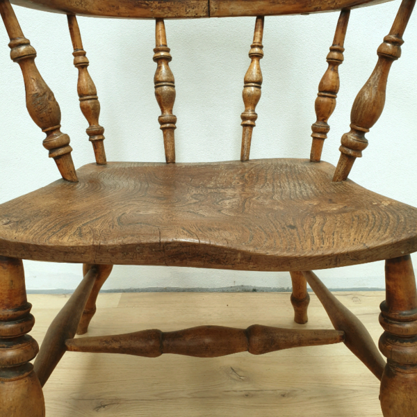 Antique Wooden Spindle Back Elm Elbow Dining Chair Seat c1880