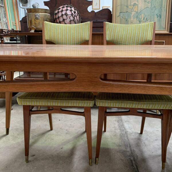 Early 1960’s Mid Century Dining Table & Chairs Suite