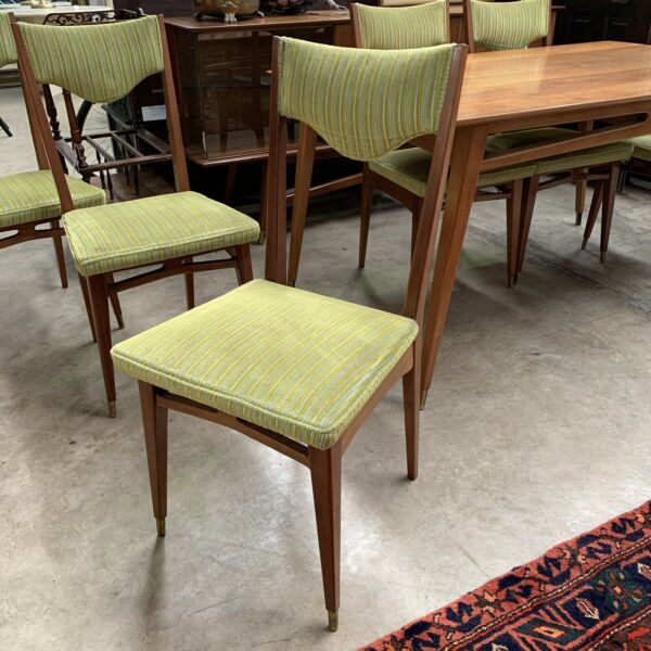 Early 1960’s Mid Century Dining Table & Chairs Suite