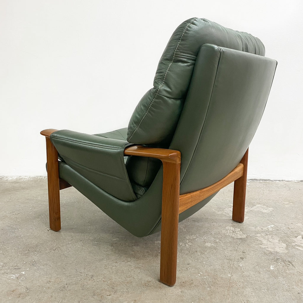 Mid Century Tessa T21 Leather Armchair With Footstool