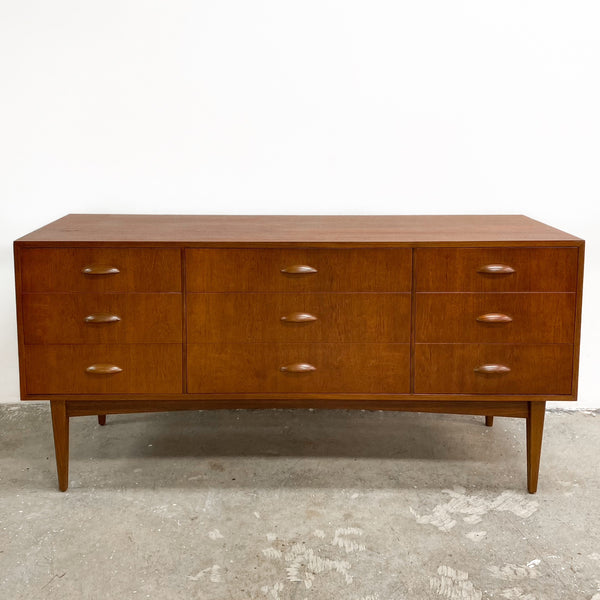 Mid Century 1970s Restored Chest of Drawers Sideboard