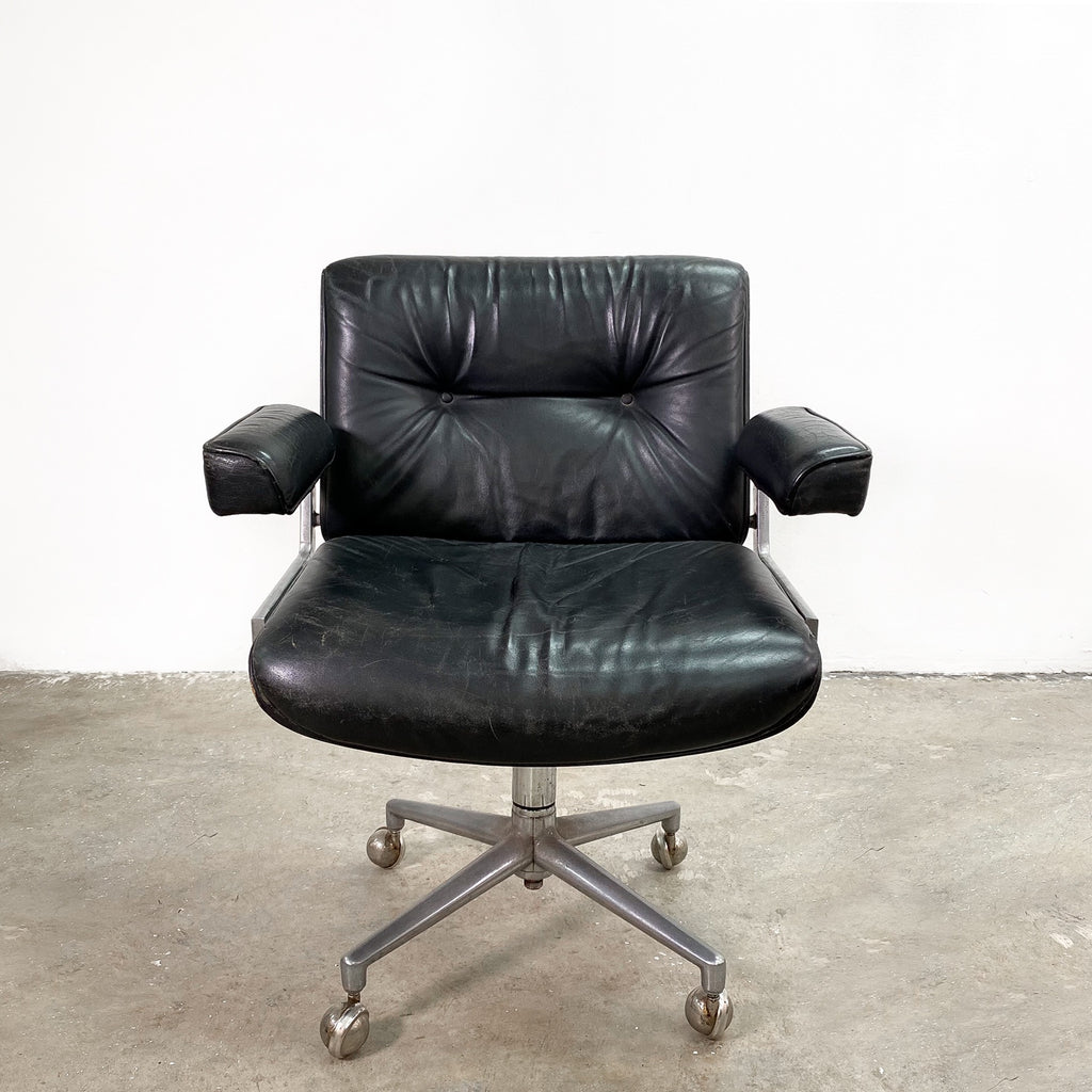 MID CENTURY LEATHER SWIVEL OFFICE CHAIR