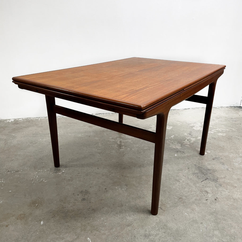 Mid Century Johannes Anderson T H Brown Dining Table