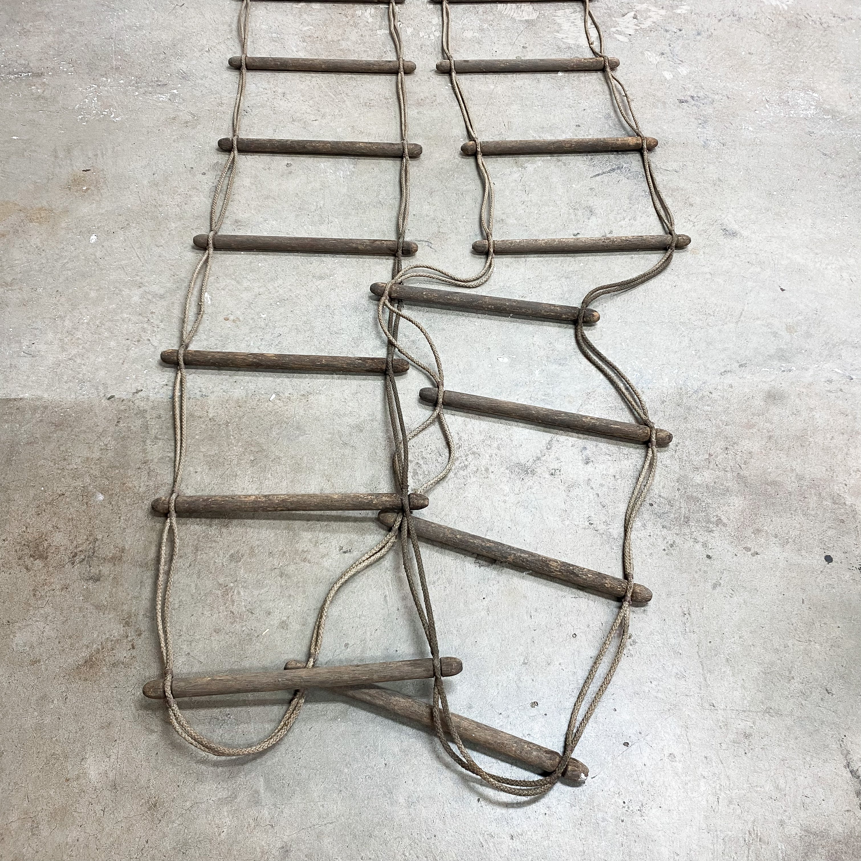 Rustic Wooden Rung Vintage Decorative Rope Ladder - 7.5m Long– The ...