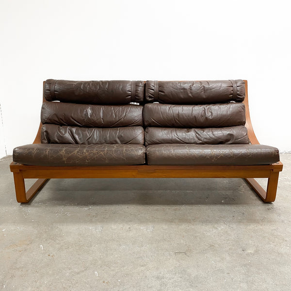 Tessa T4 Leather Mid Century Lounge Sofa