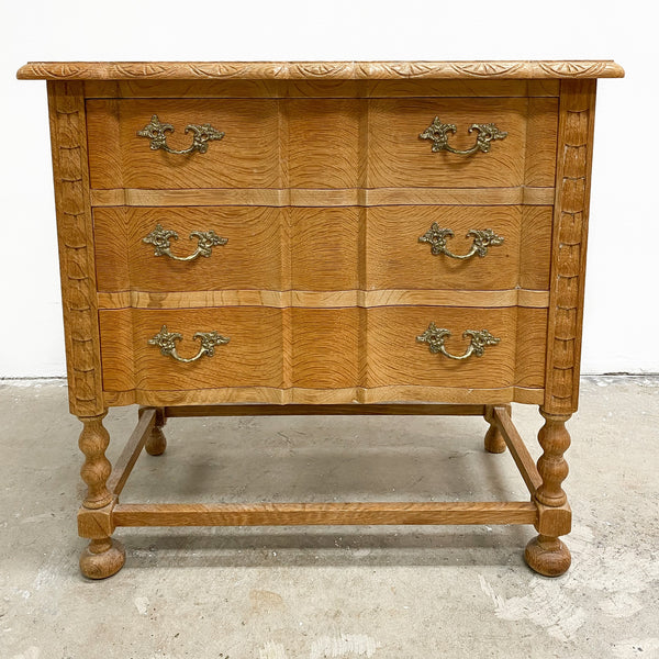Vintage Danish Oak Serpentine Chest of Drawers or Bedside with Bobbin Legs